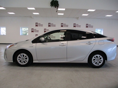 2016 - Toyota Prius Automatic