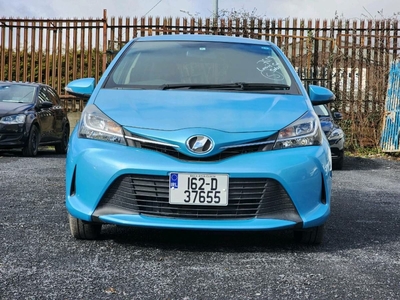 2016 - Toyota Vitz Automatic