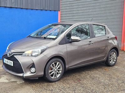 2016 - Toyota Yaris Manual