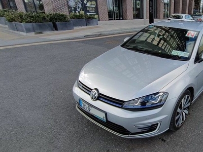 2016 - Volkswagen Golf Automatic