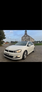 2016 - Volkswagen Golf Manual