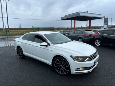 2016 - Volkswagen Passat Manual