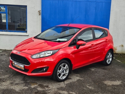 2017 - Ford Fiesta Manual