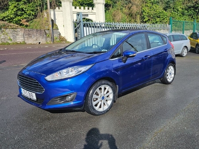 2017 - Ford Fiesta Manual