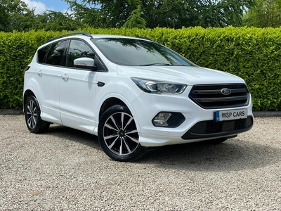 2017 - Ford Kuga Manual