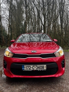 2017 - Kia Rio Manual