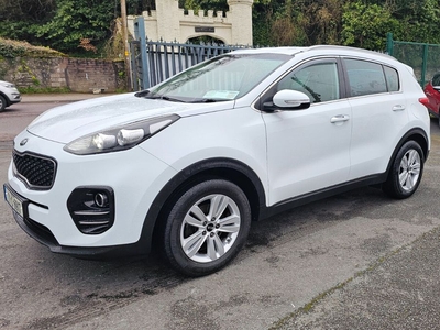 2017 - Kia Sportage Manual