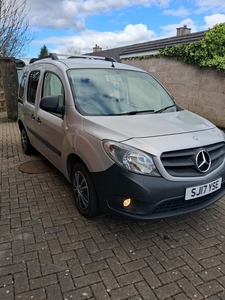 2017 - Mercedes-Benz Citan Manual