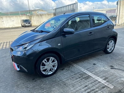 2017 - Toyota Aygo Manual