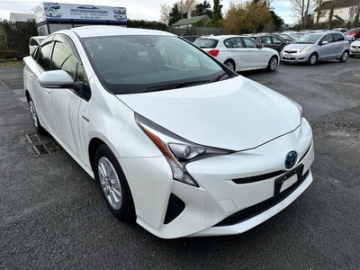 2017 - Toyota Prius Automatic