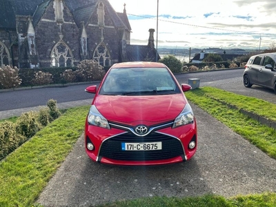 2017 - Toyota Yaris Automatic