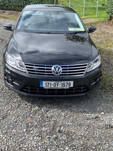 2017 - Volkswagen Passat Manual