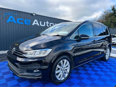 2017 - Volkswagen Touran Automatic