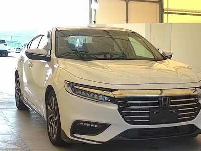 2018 - Honda Insight ---