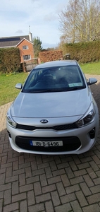 2018 - Kia Rio Manual