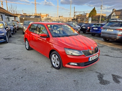 2018 - Skoda Fabia Manual