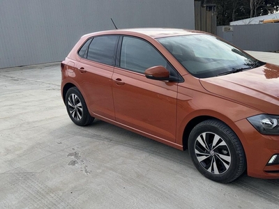 2018 - Volkswagen Polo Automatic