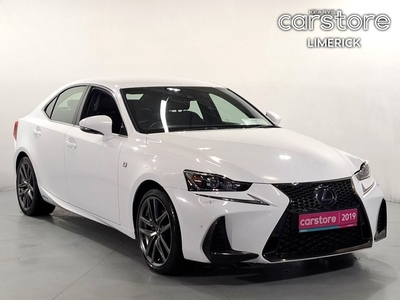 2019 - Lexus IS Automatic