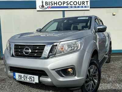 2019 - Nissan Navara Manual