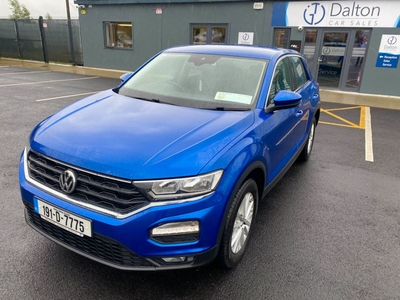 2019 - Volkswagen T-Roc Manual