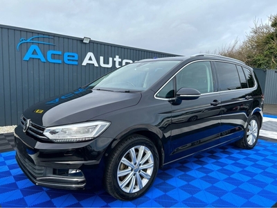 2019 - Volkswagen Touran Automatic