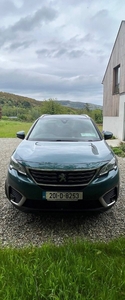 2020 - Peugeot 5008 Manual