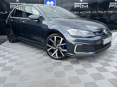 2020 - Volkswagen Golf Automatic