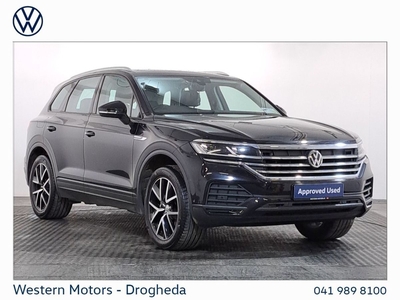 2020 - Volkswagen Touareg Automatic