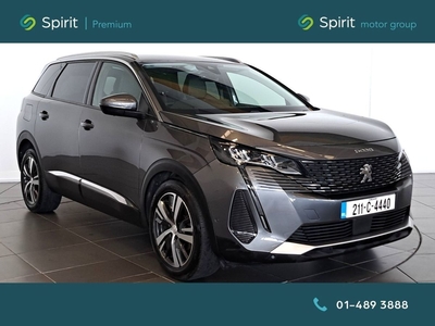 2021 - Peugeot 5008 Manual