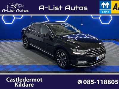 2021 - Volkswagen Passat Manual