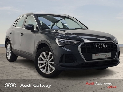 2022 - Audi Q3 Automatic