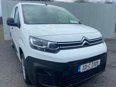 2022 - Citroen Berlingo Manual