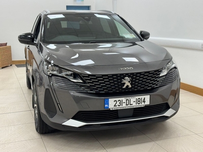 2023 - Peugeot 3008 Automatic