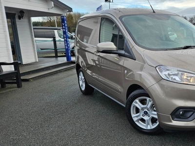 2024 - Ford Transit Courier Manual