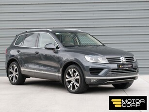 2015 (152) Volkswagen Touareg