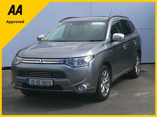 2015 (151) Mitsubishi Outlander