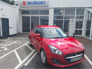 SUZUKI SWIFT