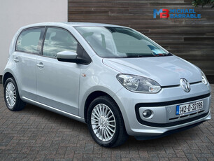 VOLKSWAGEN UP!