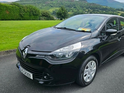 2015 - Renault Clio Manual