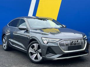 AUDI E-TRON