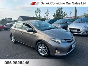 2014 (141) Toyota Auris