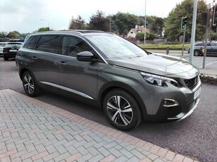 2018 (182) Peugeot 5008