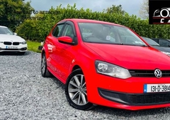 2013 - Volkswagen Polo Automatic