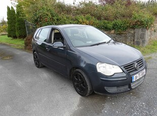 2008 - Volkswagen Polo ---