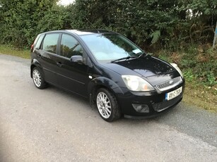 2009 - Ford Fiesta Manual