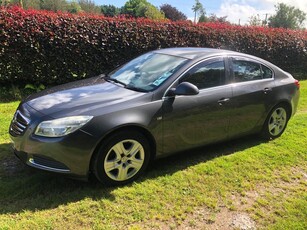 2009 - Opel Insignia Manual