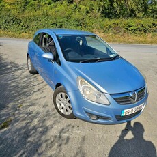 2009 - Vauxhall Corsa ---