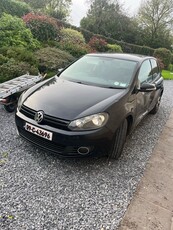 2009 - Volkswagen Golf ---