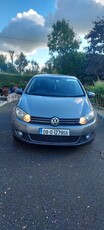 2009 - Volkswagen Golf ---