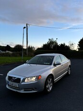 2009 - Volvo 80 Series Manual